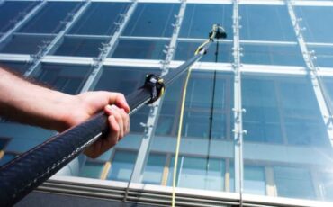 اسعار تنظيف واجهات المباني، شركة تنظيف واجهات زجاجية سوبر كلين.